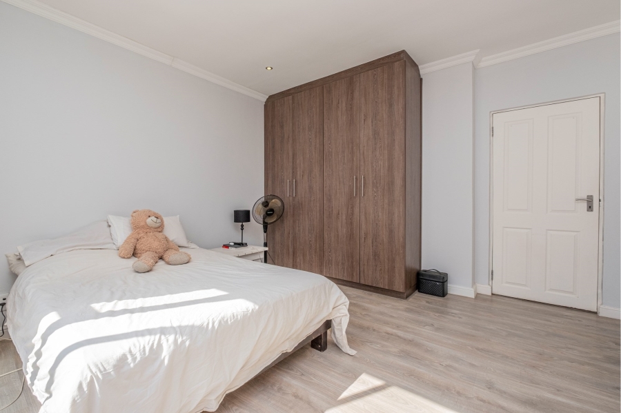 3 Bedroom Property for Sale in Langeberg Heights Western Cape